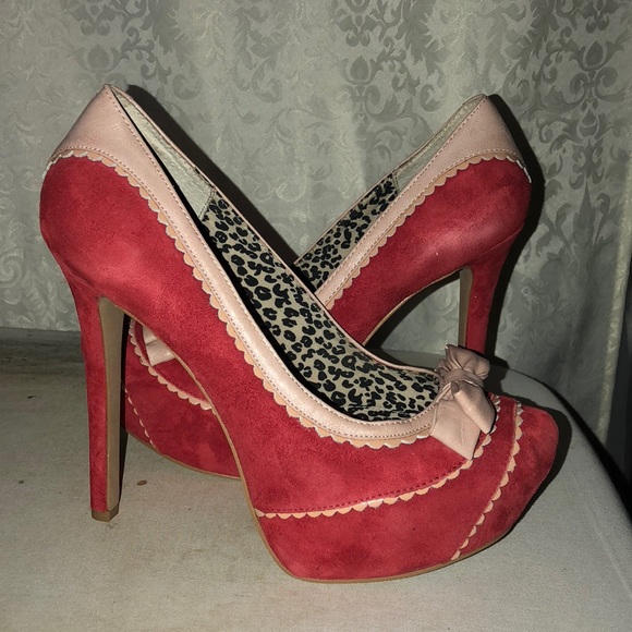 Jessica Simpson high heels - Picture 2 of 4